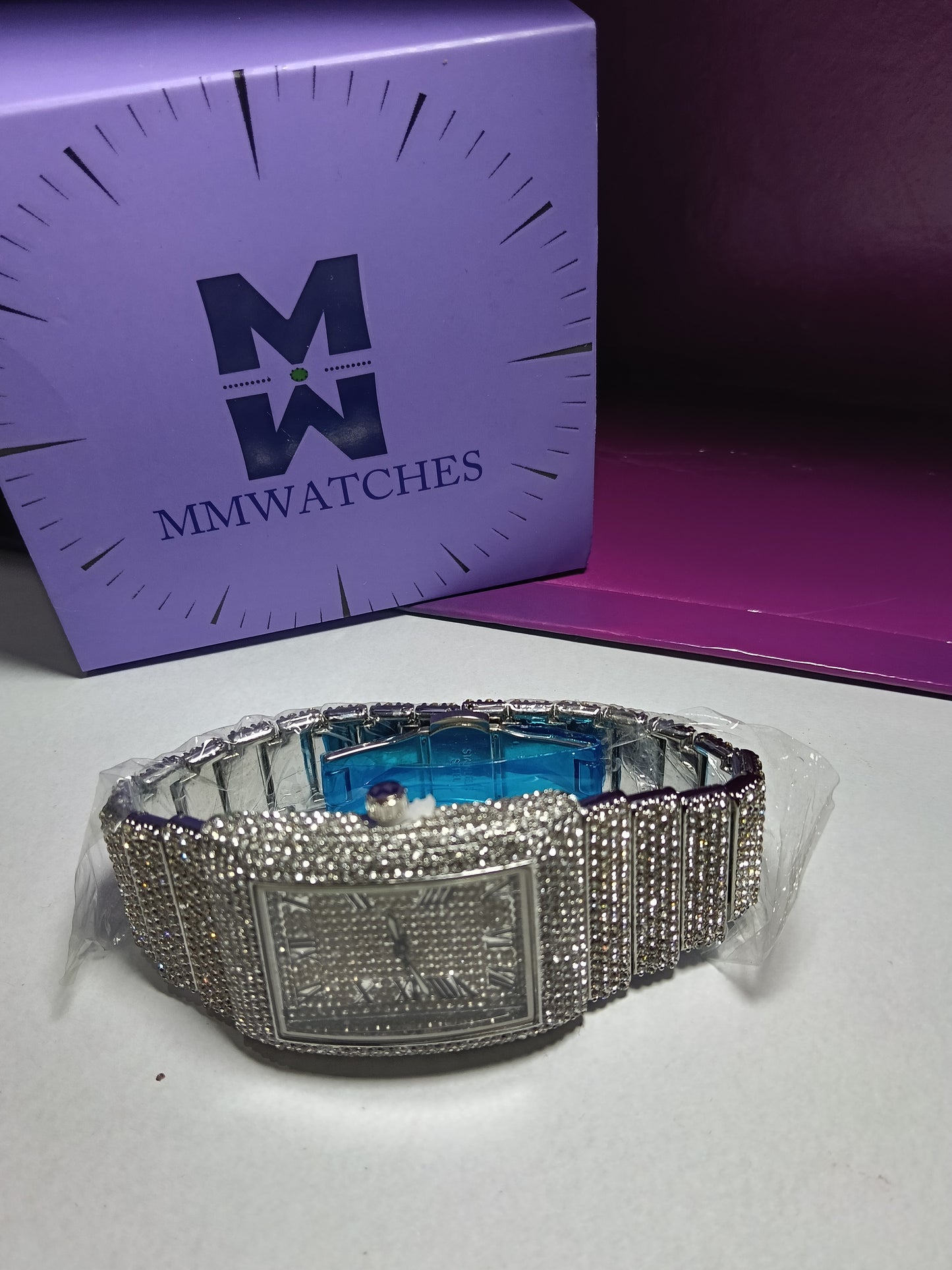 Diamond Glow Silver Edition