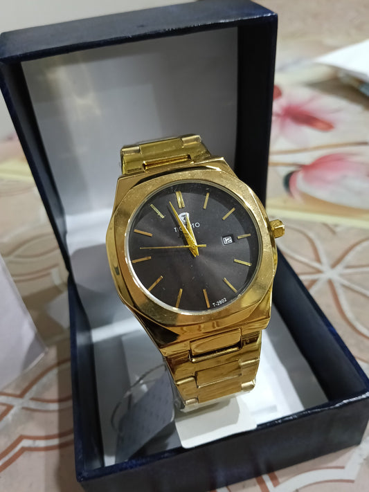 Golden Black Dial Watch | Bold Elegance in Every Second