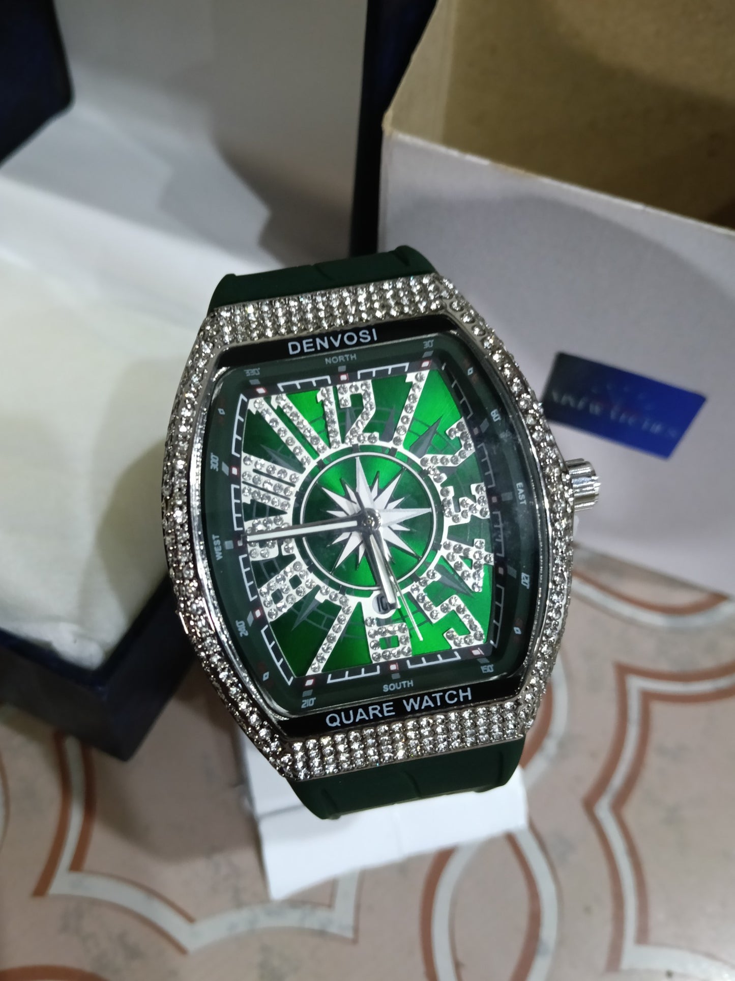 Green Diamond Dial with rubber strap