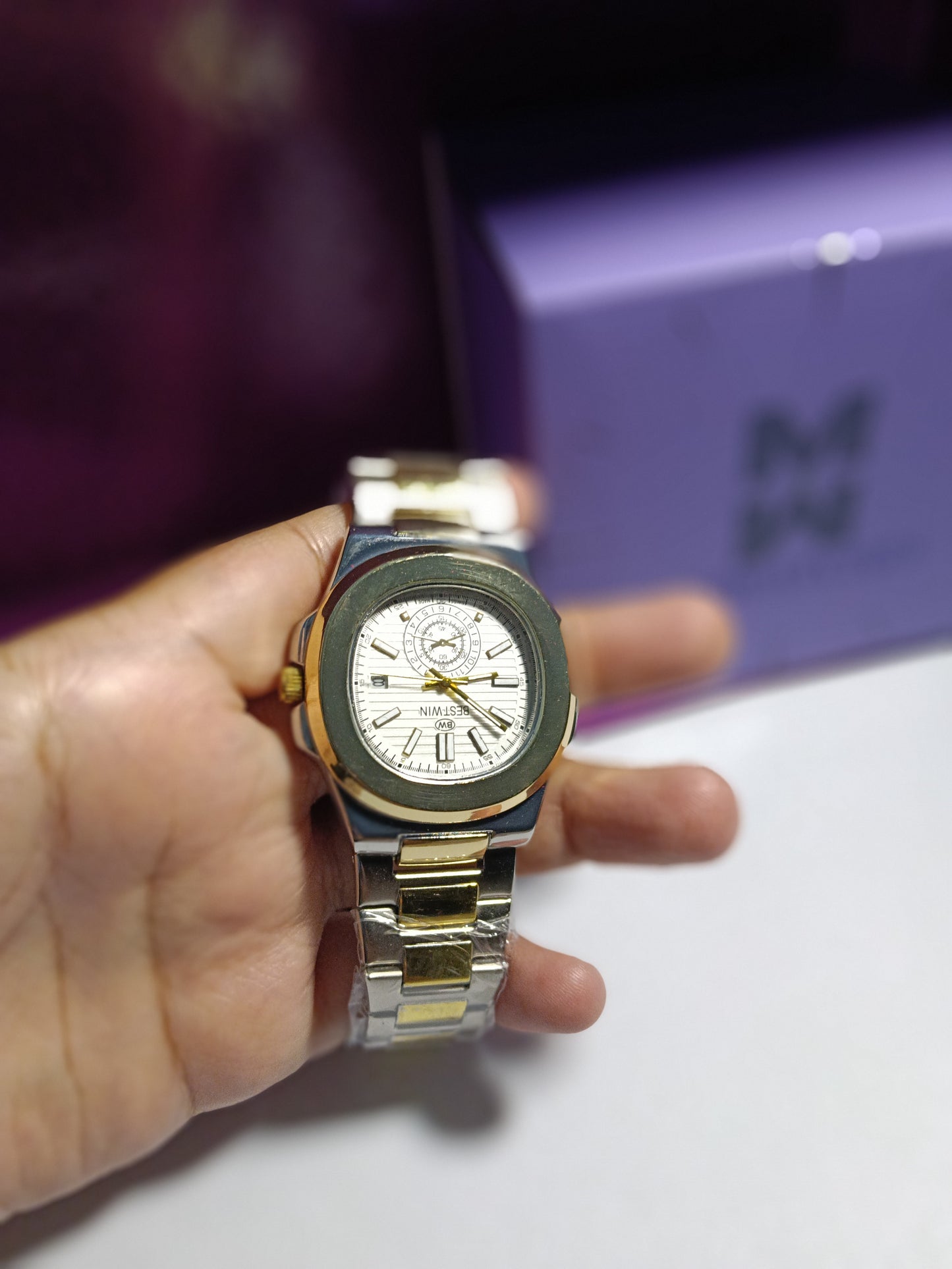 Royal Prestige Chain Watch