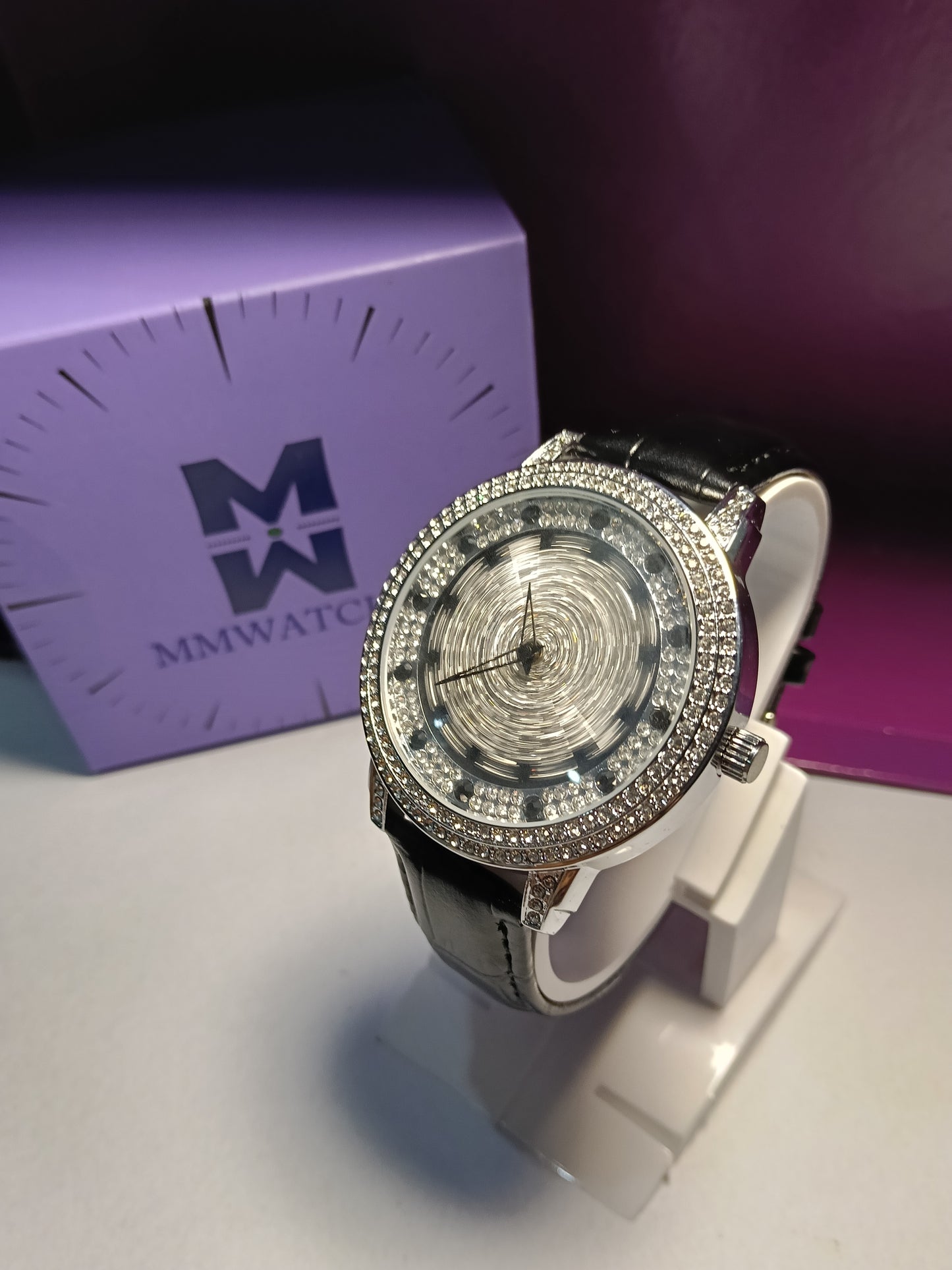 Crystal Shine Strap Watch