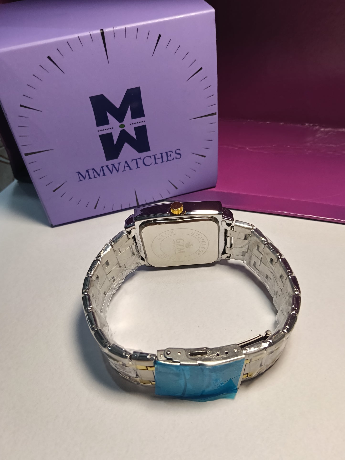 Royal Edge Square Chain Watch