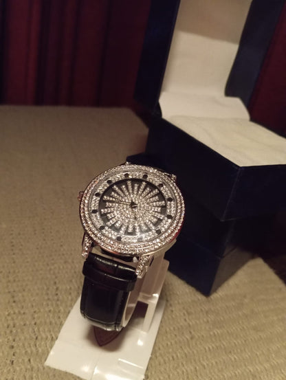 Diamond Dial Strap Watch | Shine with Every Second