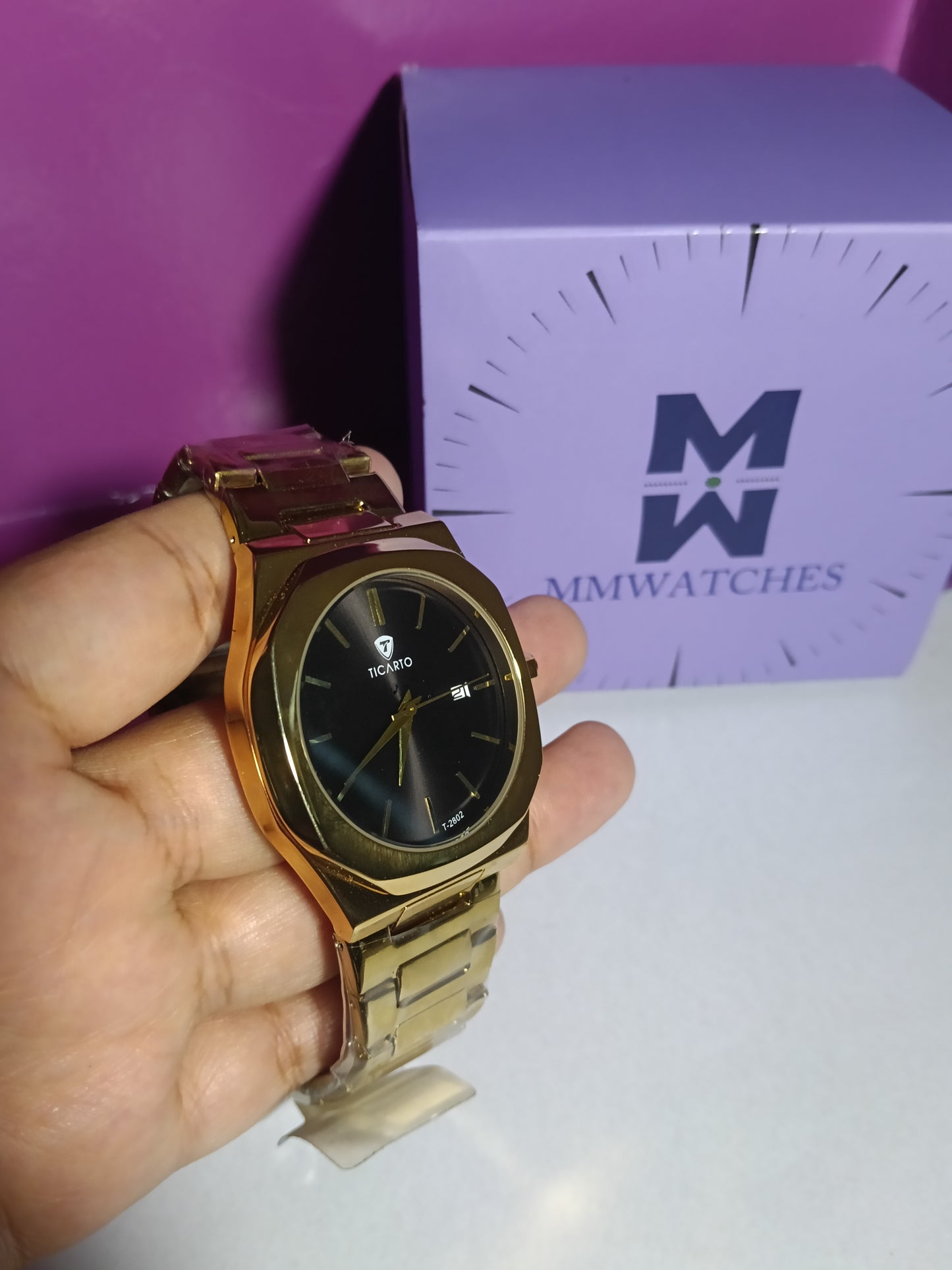 Royal Gold Black Watch